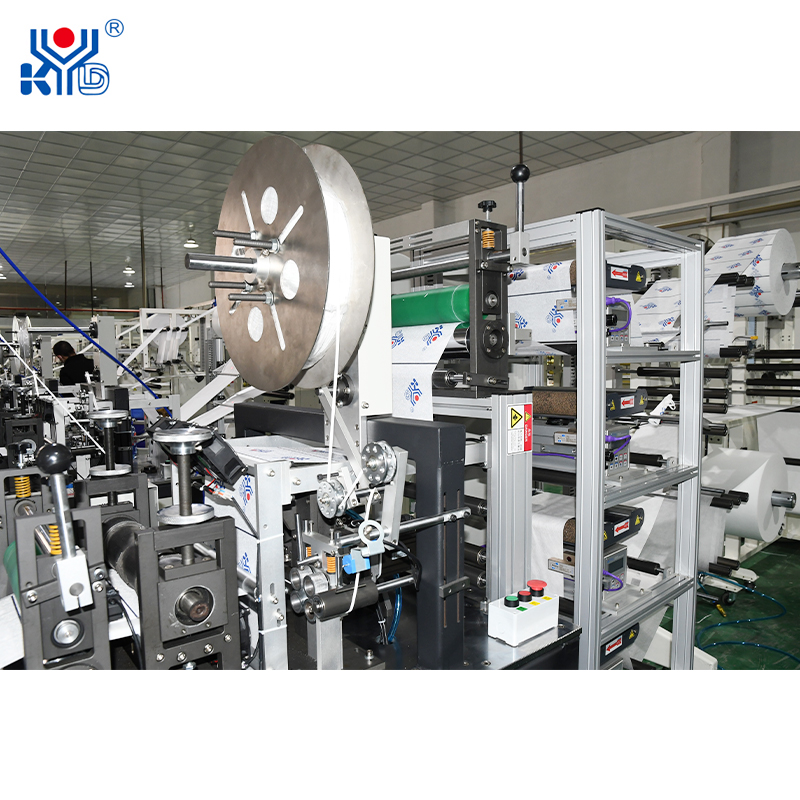 Automatic  Color Tracking Folding Mask Machine