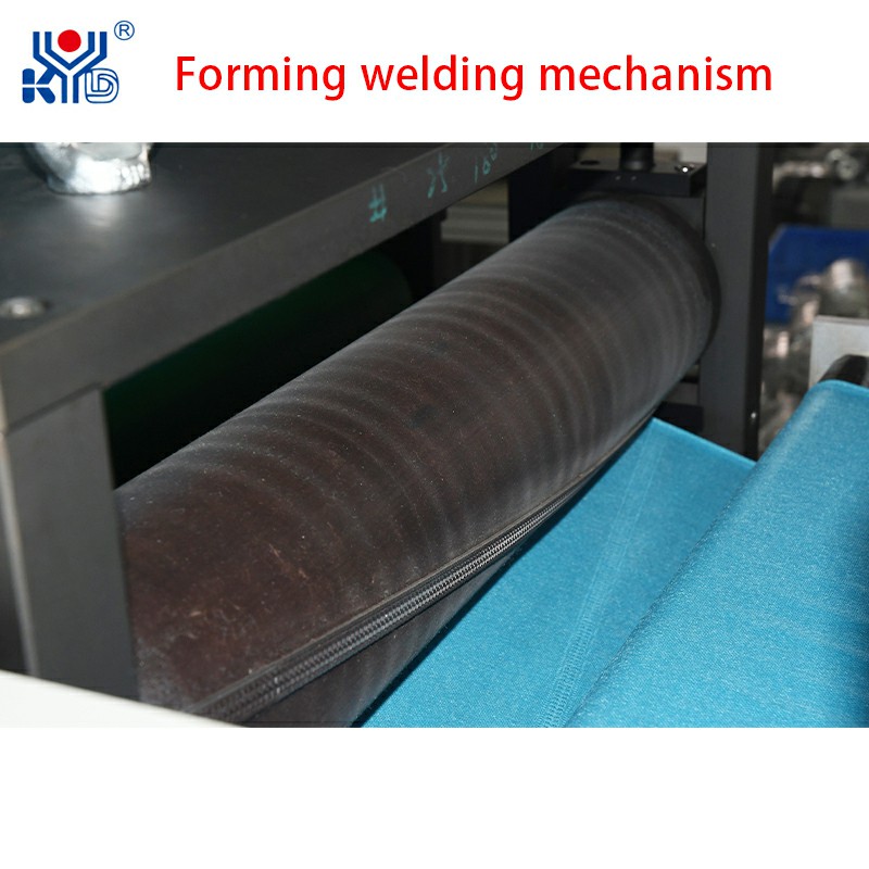 Automatic Disposable Protective Gowns Sleeves Making Machine